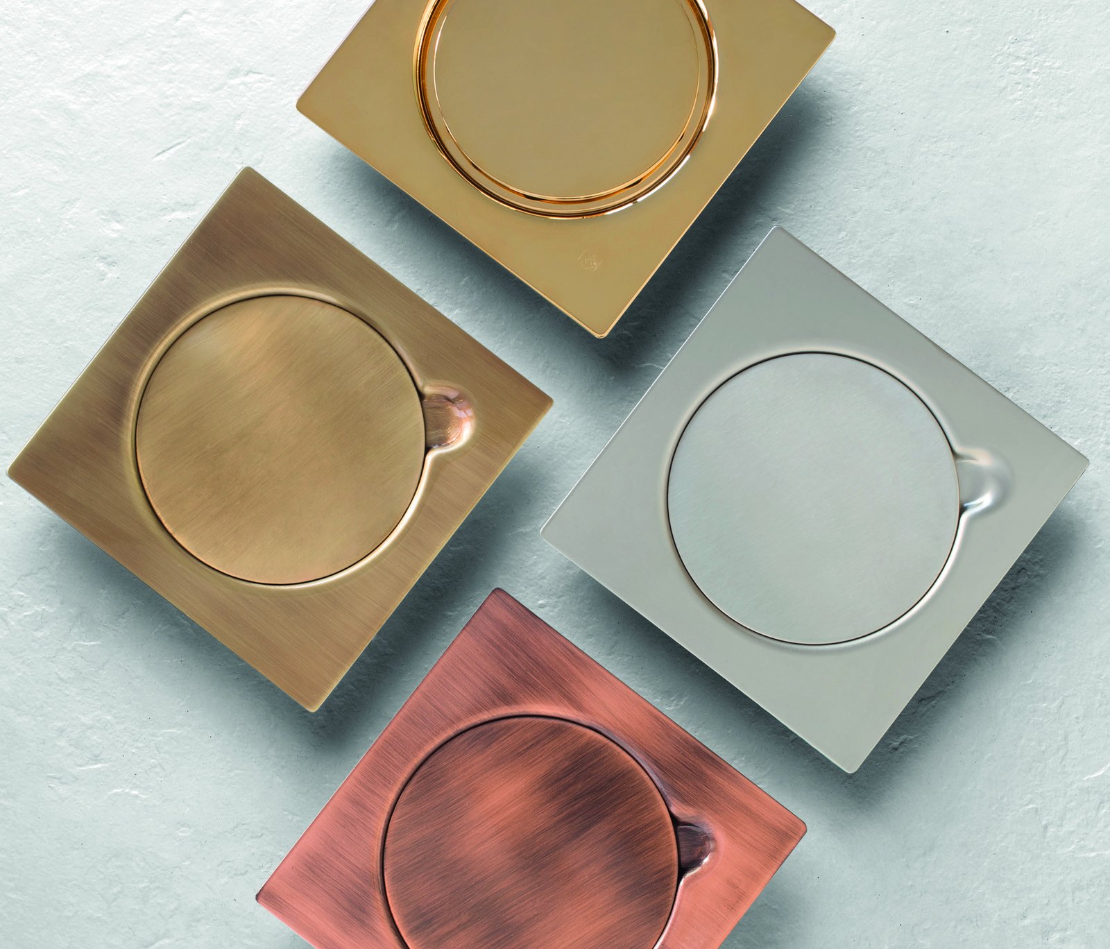 Pilette Sartirani in finiture metalliche: oro, bronzo, argento e rame